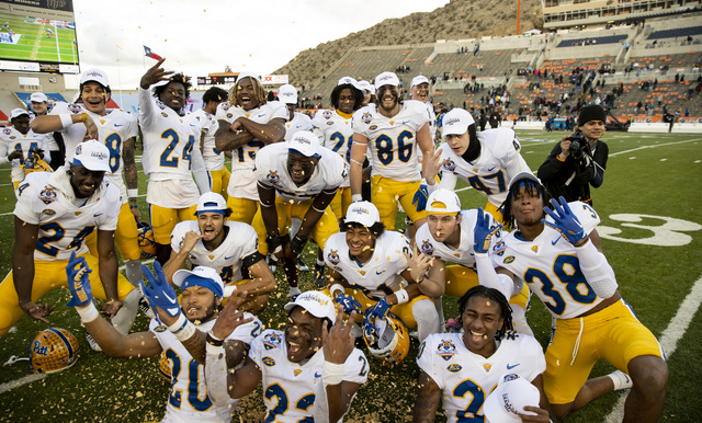 Pitt Defeats No. 18 UCLA in One of the Most Exciting Tony the Tiger Sun Bowl Games in History